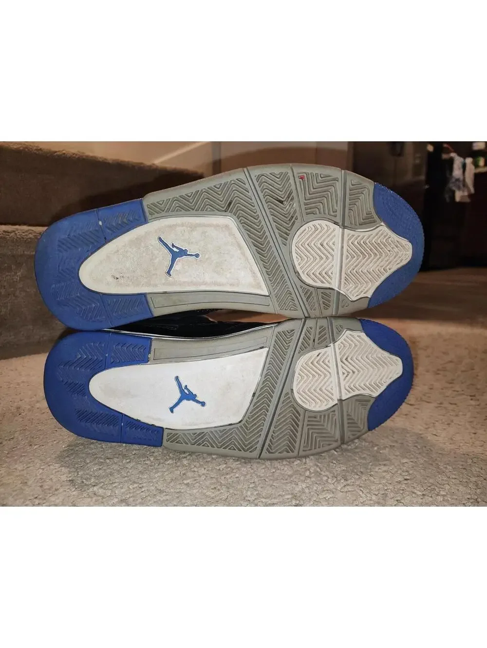 Size 9.5 - Jordan 4 Retro Motorsports Alternate 2017